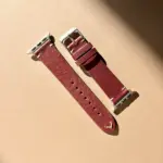 Apple Watch leather strap vintage cognac in sunlight on a colored background by vild Hamburg