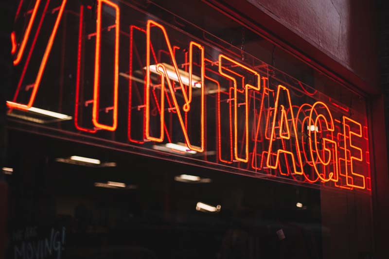 Vintage Neon sign vild Hamburg