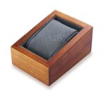 <b>WALNUSS | STEIN</b> <br><small>Uhrenhalter Holz grau | 1 Uhr</small>