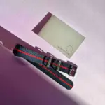 <b>RED-STRIPE</b> <br><small>Tudor Nato Strap rot-blau</small>