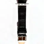 <b>GRAPHITE</b> <br><small>Apple Watch crocodile strap black</small>