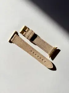Apple Watch suede strap, champagne in sunlight on a colored background by vild Hamburg