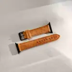 <b>BERNSTEIN</b> <br><small>Apple Watch Armband Wildleder hellbraun</small>