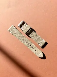 Vintage leder uhrarmband taupe von vild Hamburg Seitenansicht